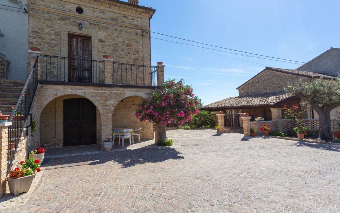 Photo of Others in Crecchio