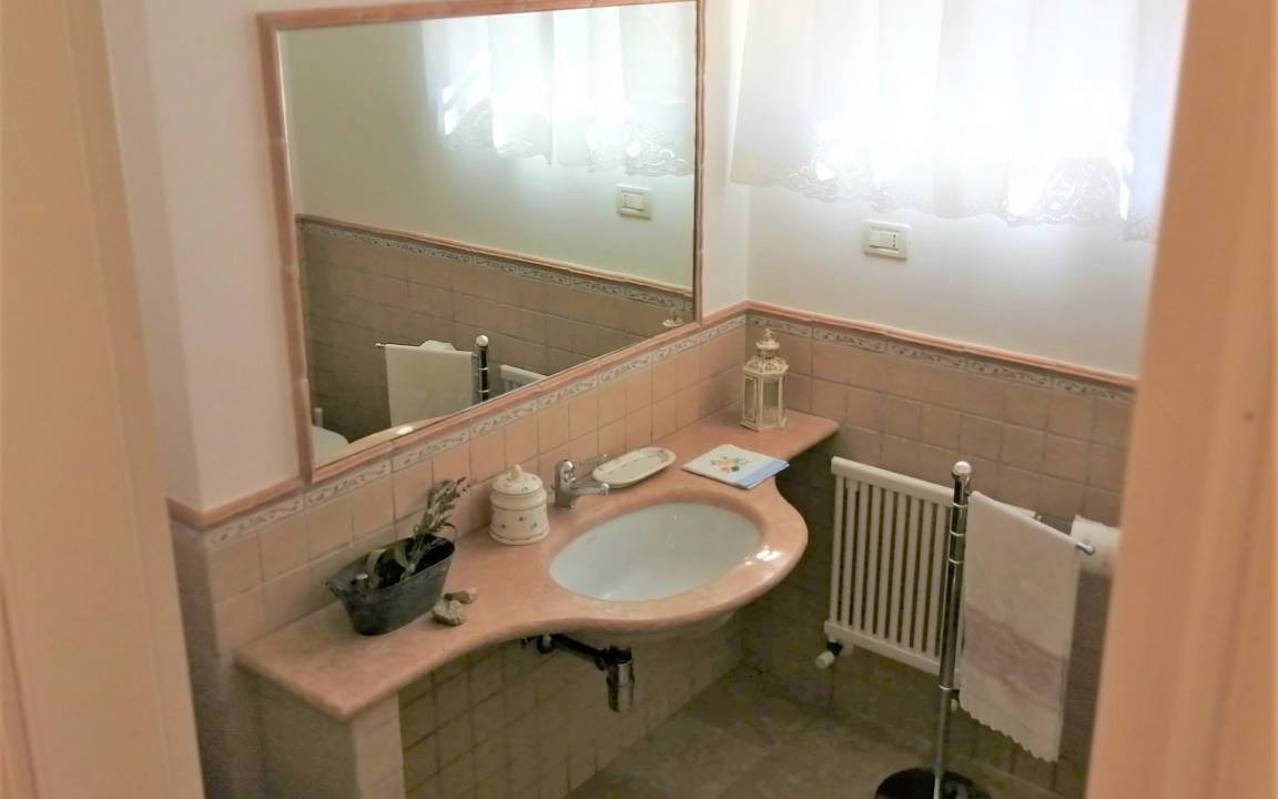 Photo of Bathroom in Osimo