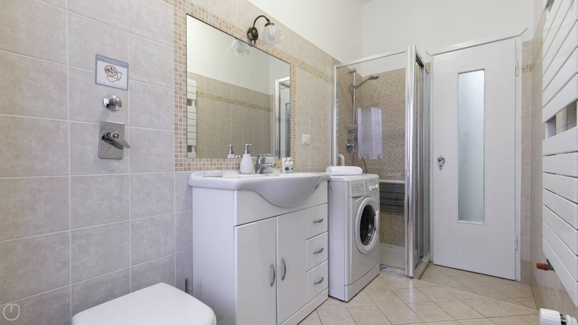 Photo of Bathroom in Villa San Giovanni