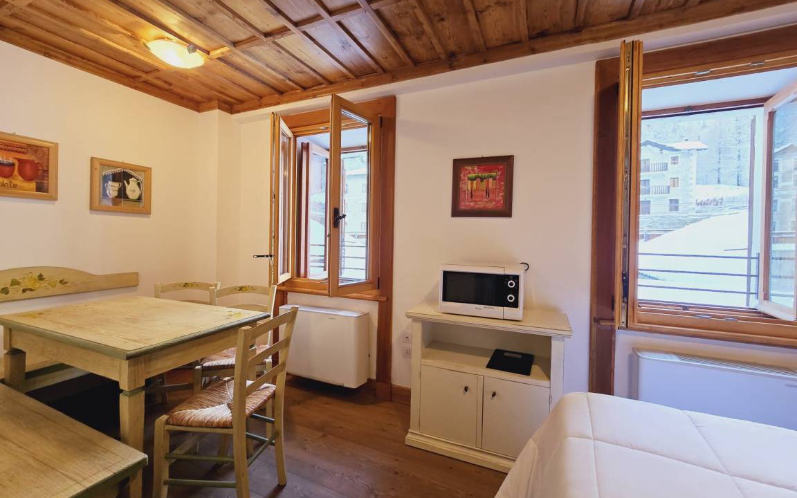 Photo of Others in Prese-Montone
