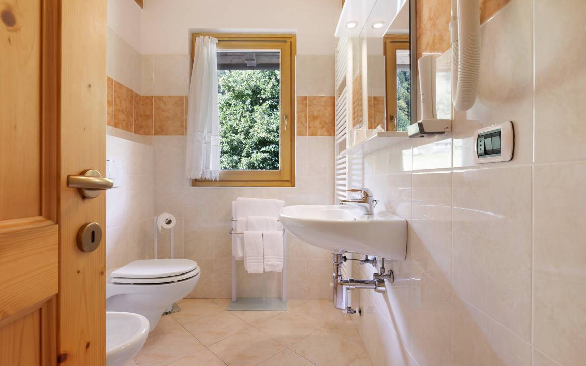 Photo of Bathroom in Caderzone Terme
