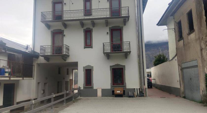 Photo of Others in Chatillon