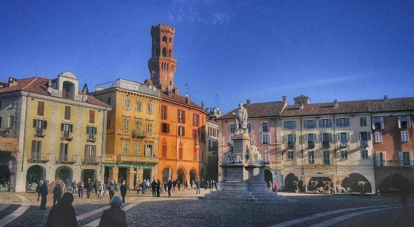 Photo of Others in Vercelli