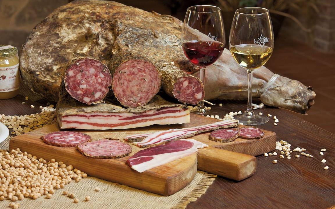 Photo of Others in La Cava
