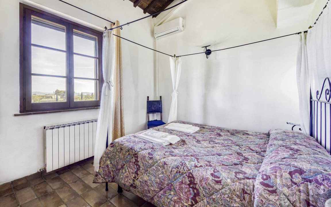 Photo of Bedroom in Castiglione del Lago