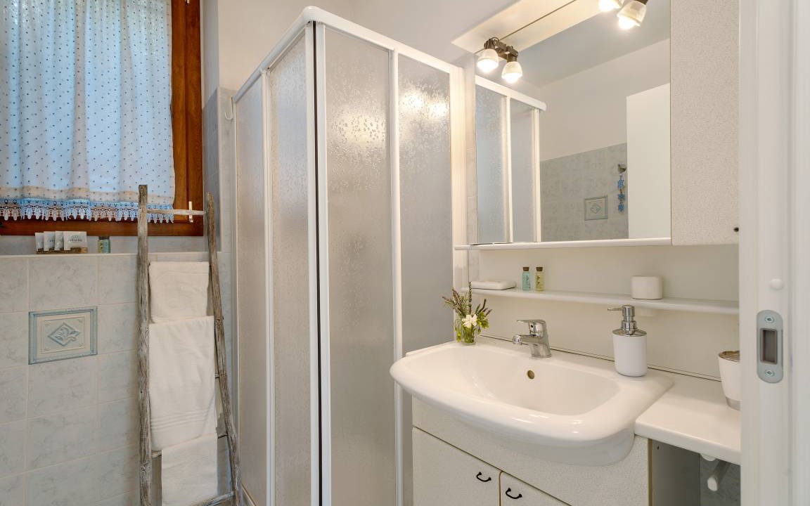 Photo of Bathroom in Comero
