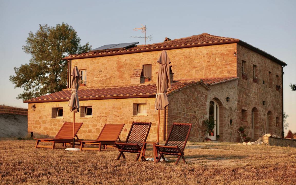 Photo of Others in Pienza