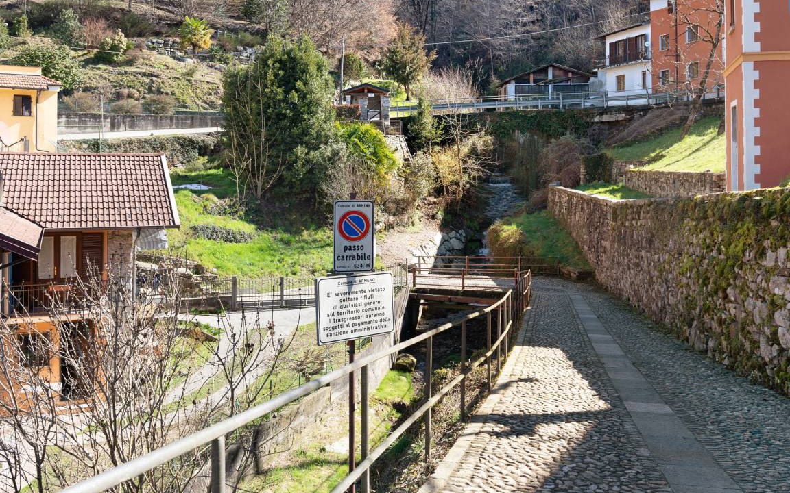Photo of Others in Armeno