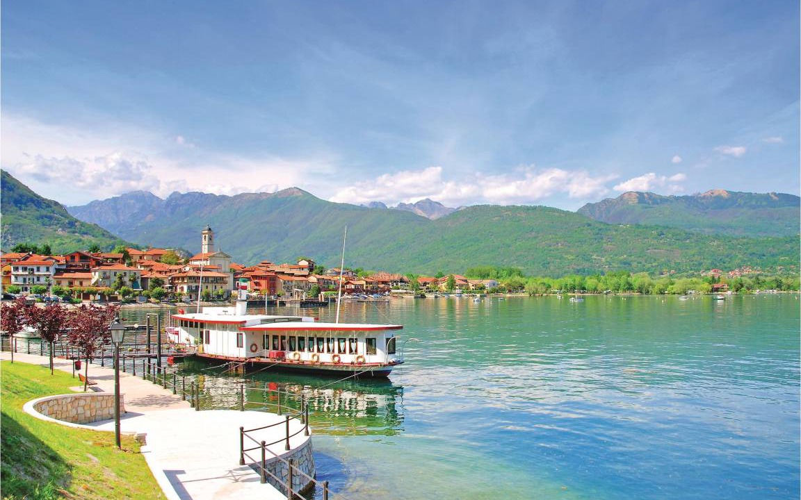 Photo of Others in Baveno