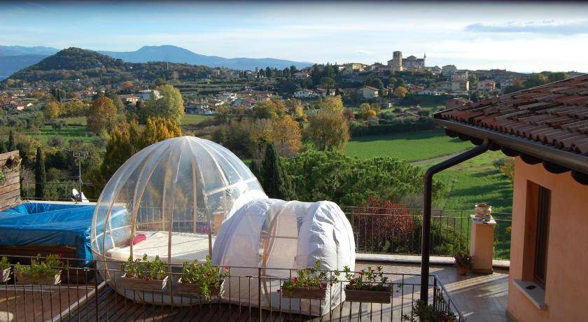 Photo of Others in Crociale