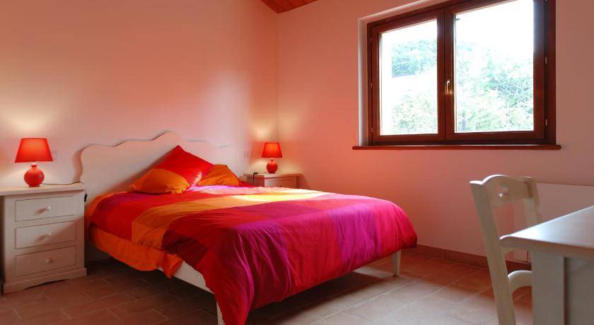 Photo of Bedroom in Caldarola