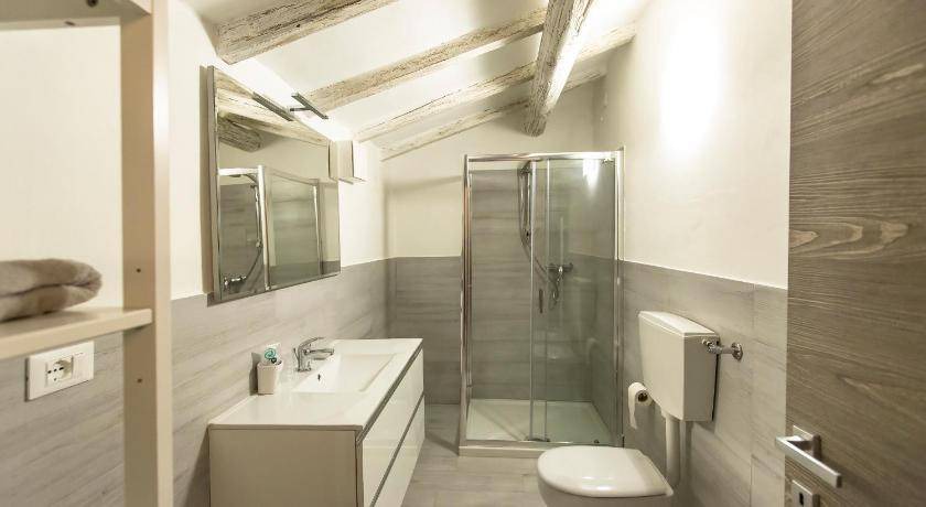Photo of Bathroom in Castello