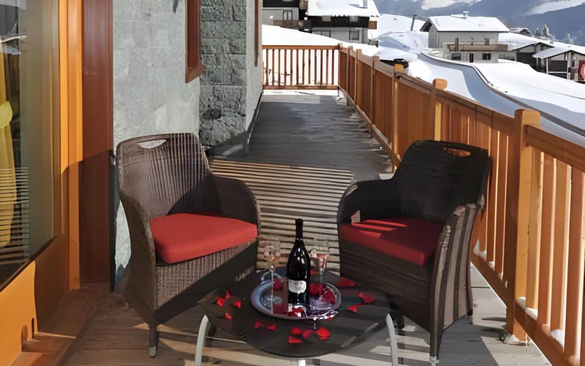 Photo of Patio Balcony in Antagnod