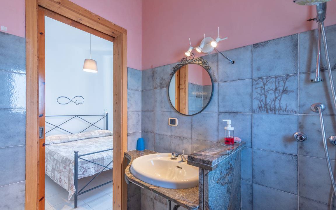 Photo of Bathroom in Gallina