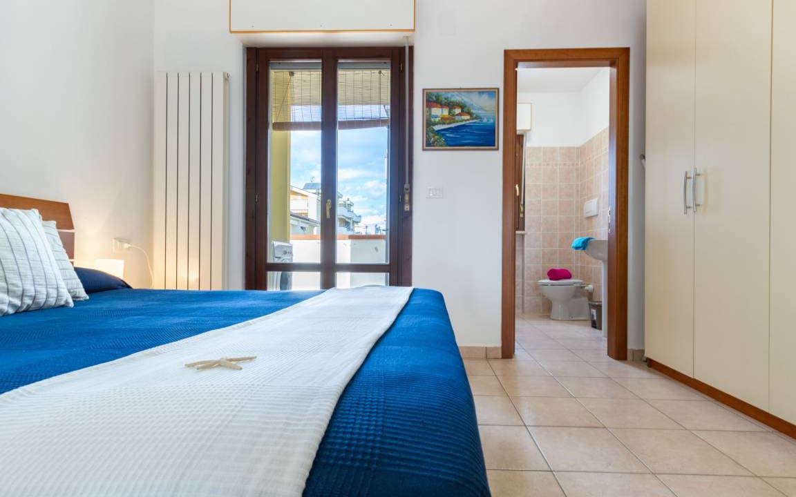 Photo of Bedroom in Alba Adriatica