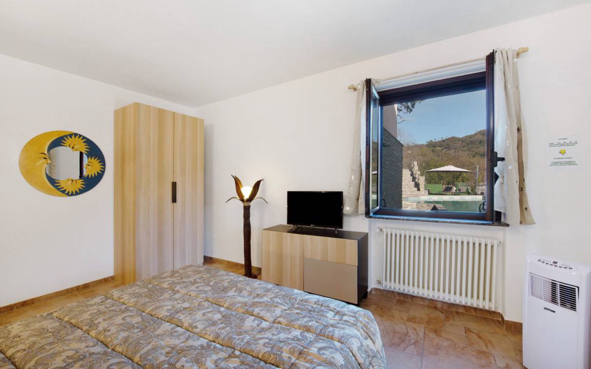 Photo of Bedroom in Campomorone