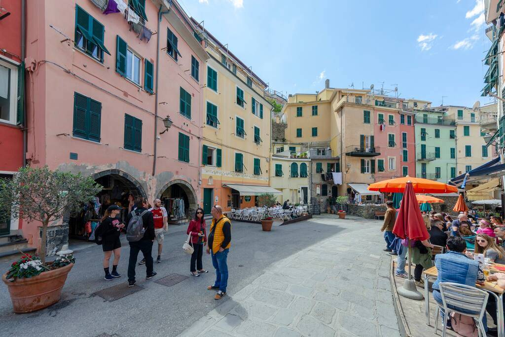 Photo of Others in Vernazza