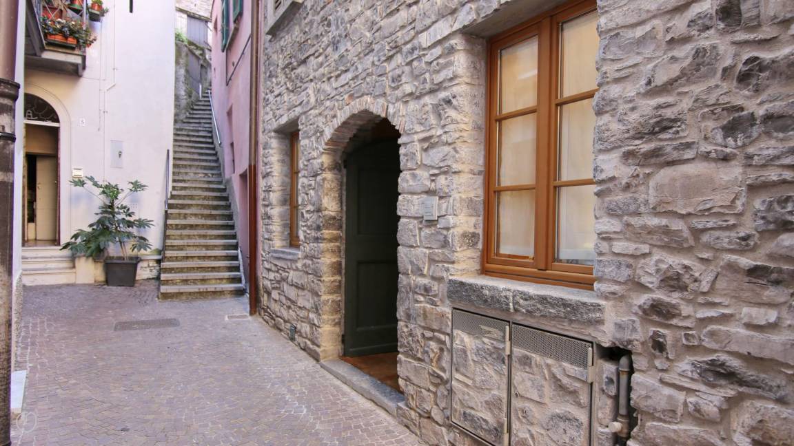 Photo of Others in Torno