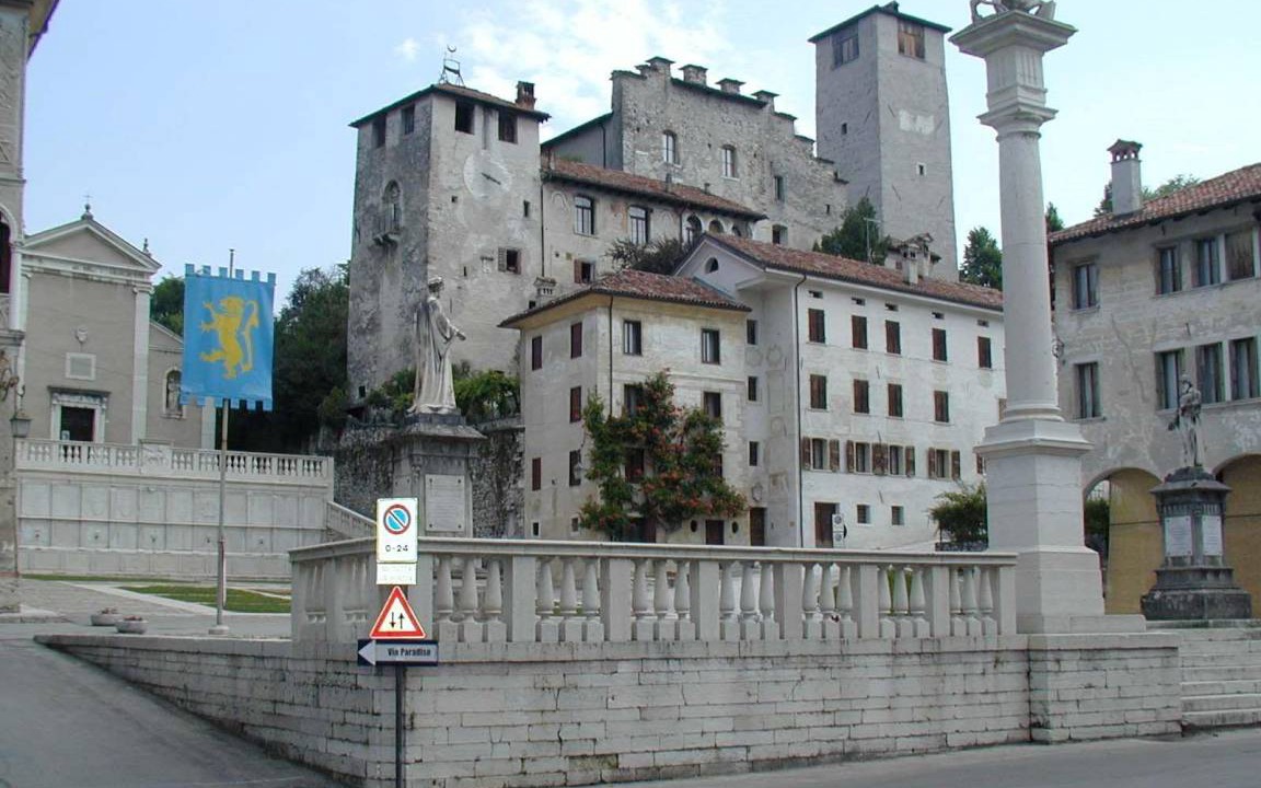 Photo of Buildings in Feltre