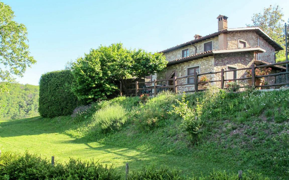 Photo of Buildings in Molazzana