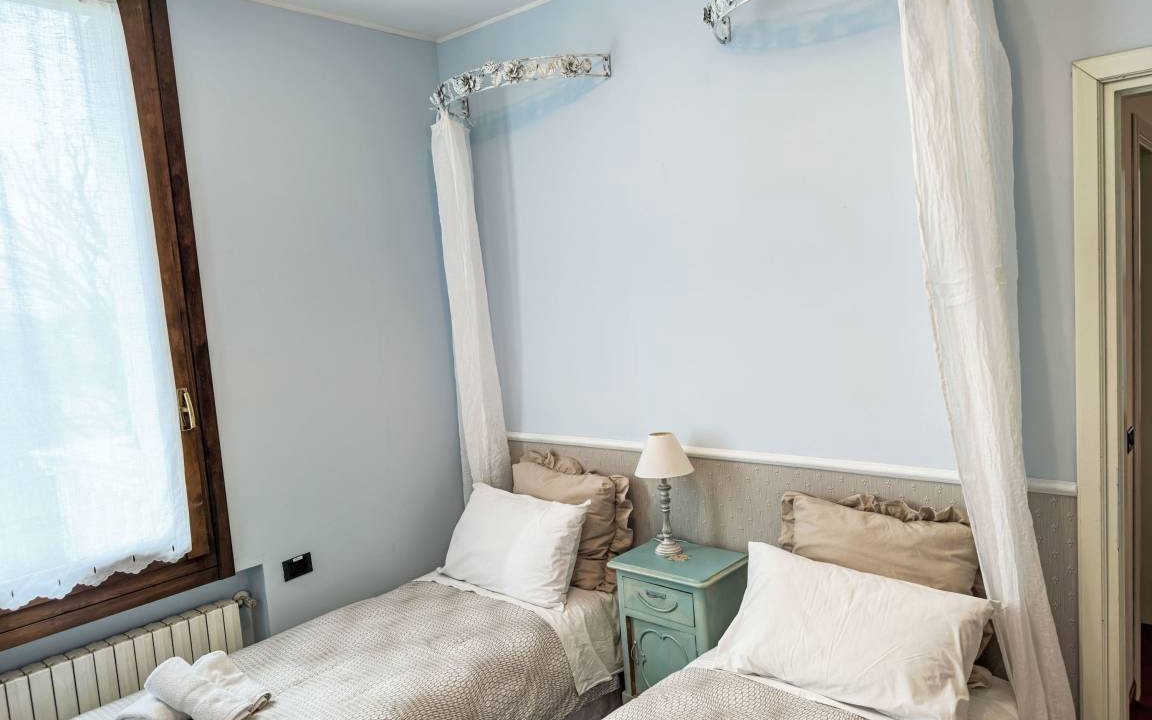 Photo of Bedroom in Castronno