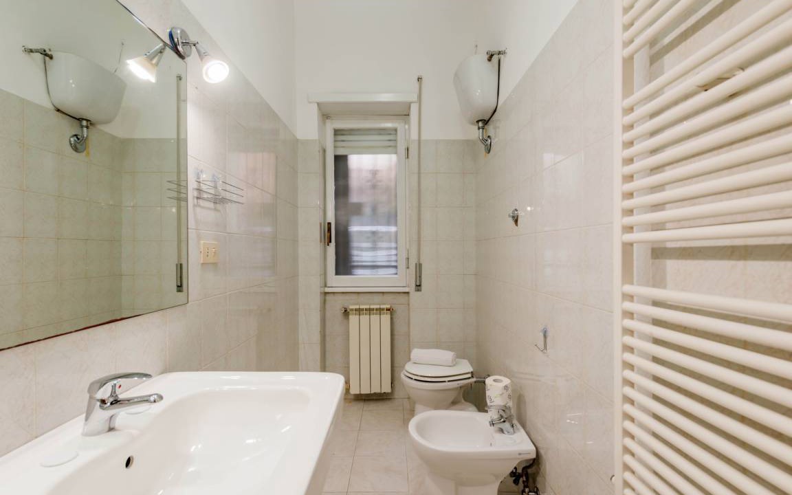 Photo of Bathroom in Quartiere XXVIII Monte Sacro Alto