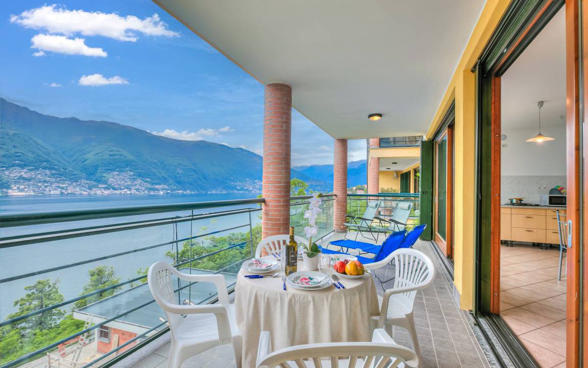 Photo of Patio Balcony in Tronzano Lago Maggiore