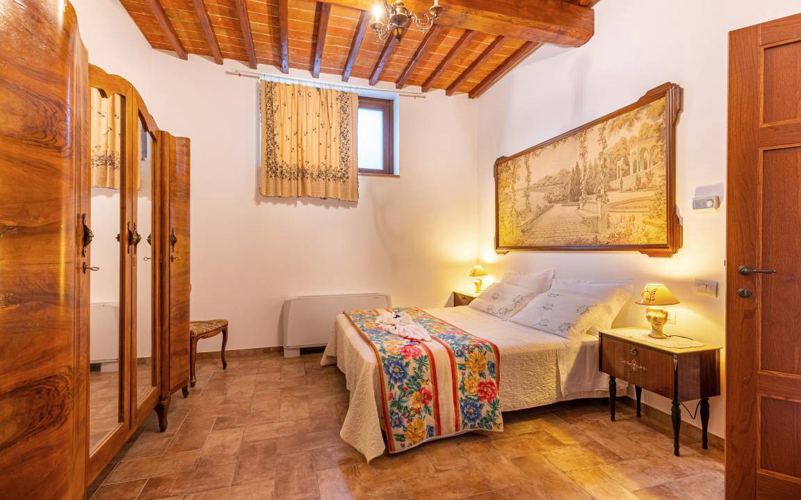 Photo of Others in Pienza