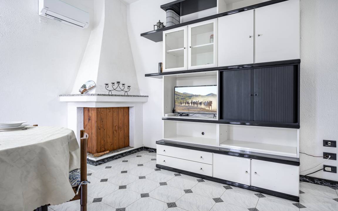 Photo of Kitchen in S'oru e Mari