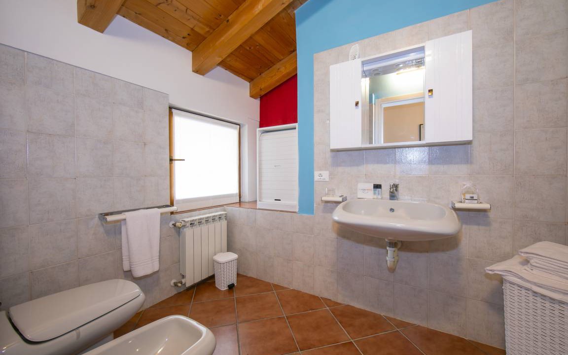 Photo of Bathroom in Arco