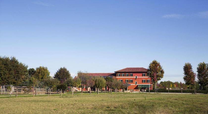 Photo of Others in Chiarano