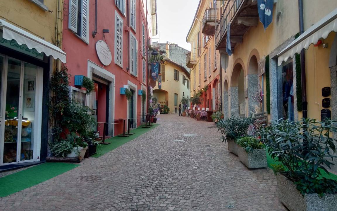 Photo of Others in Luino