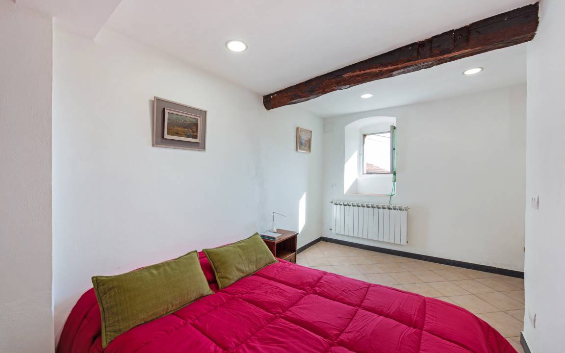 Photo of Bedroom in Semorile