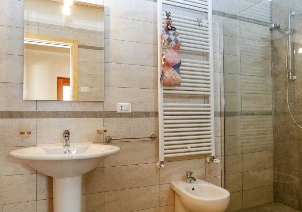 Photo of Bathroom in Ovaro