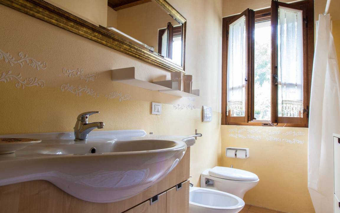 Photo of Bathroom in Fossombrone