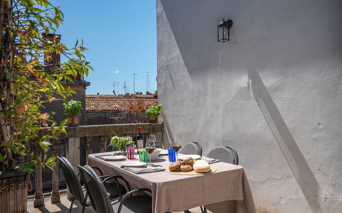 Photo of Patio Balcony in Dorsoduro