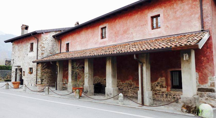 Photo of Others in Calolziocorte