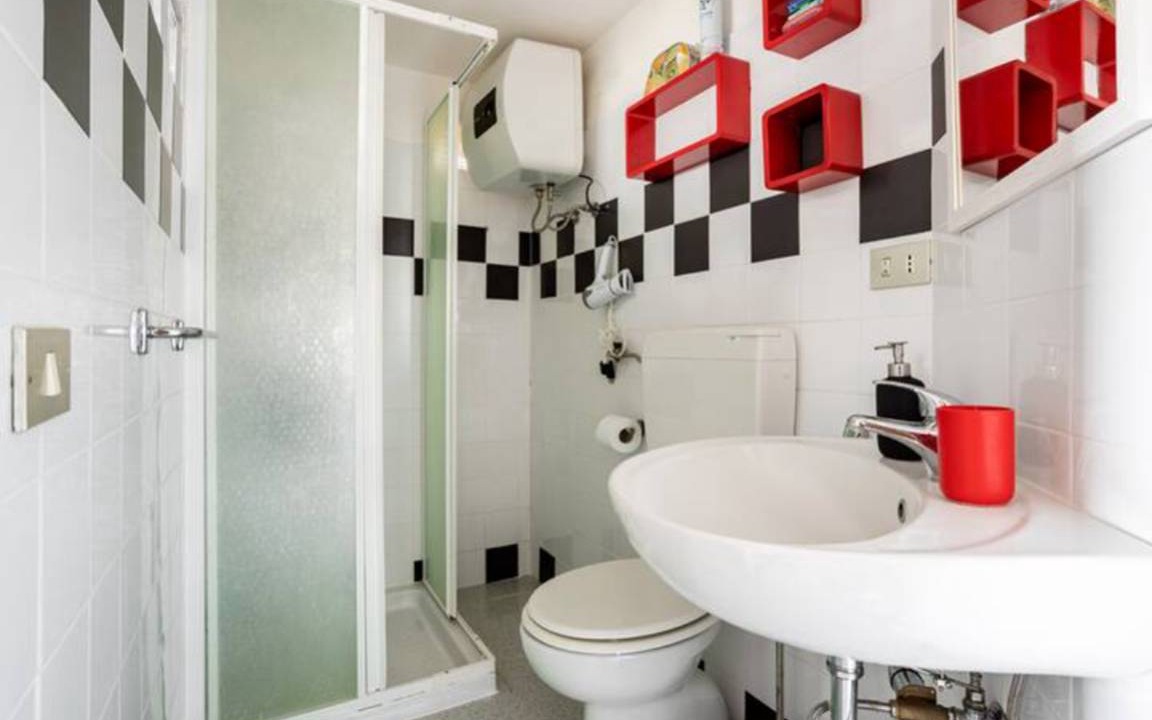 Photo of Bathroom in Magomadas
