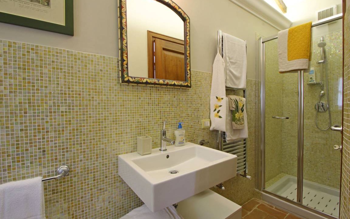 Photo of Bathroom in Ortonovo