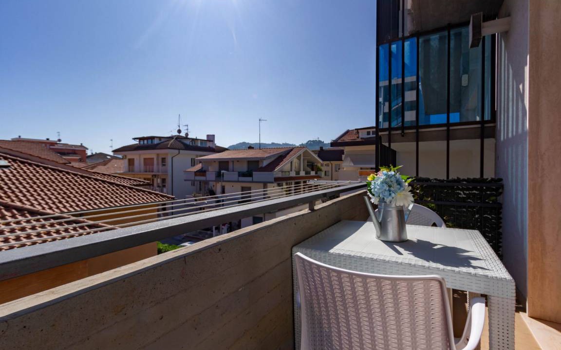 Photo of Patio Balcony in Alba Adriatica