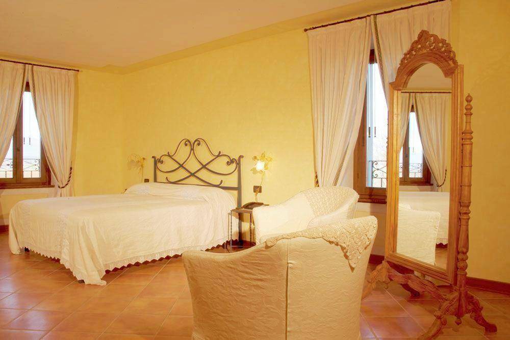 Photo of Bedroom in Bedizzole