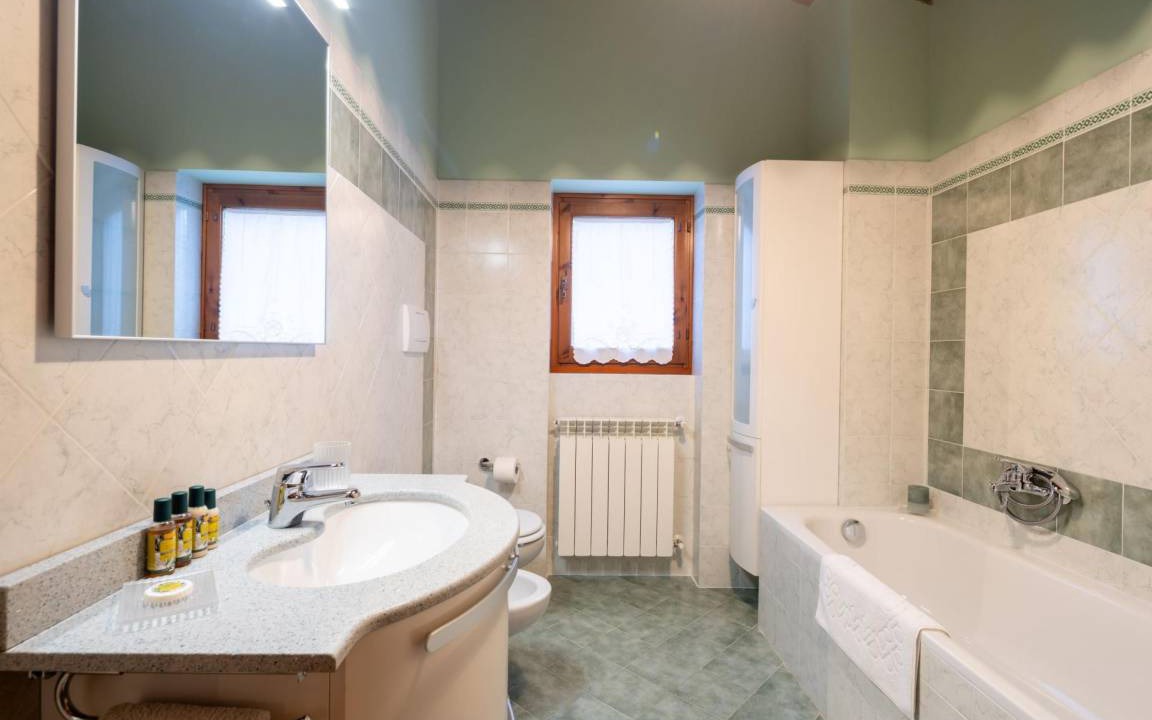 Photo of Bathroom in Ortignano Raggiolo