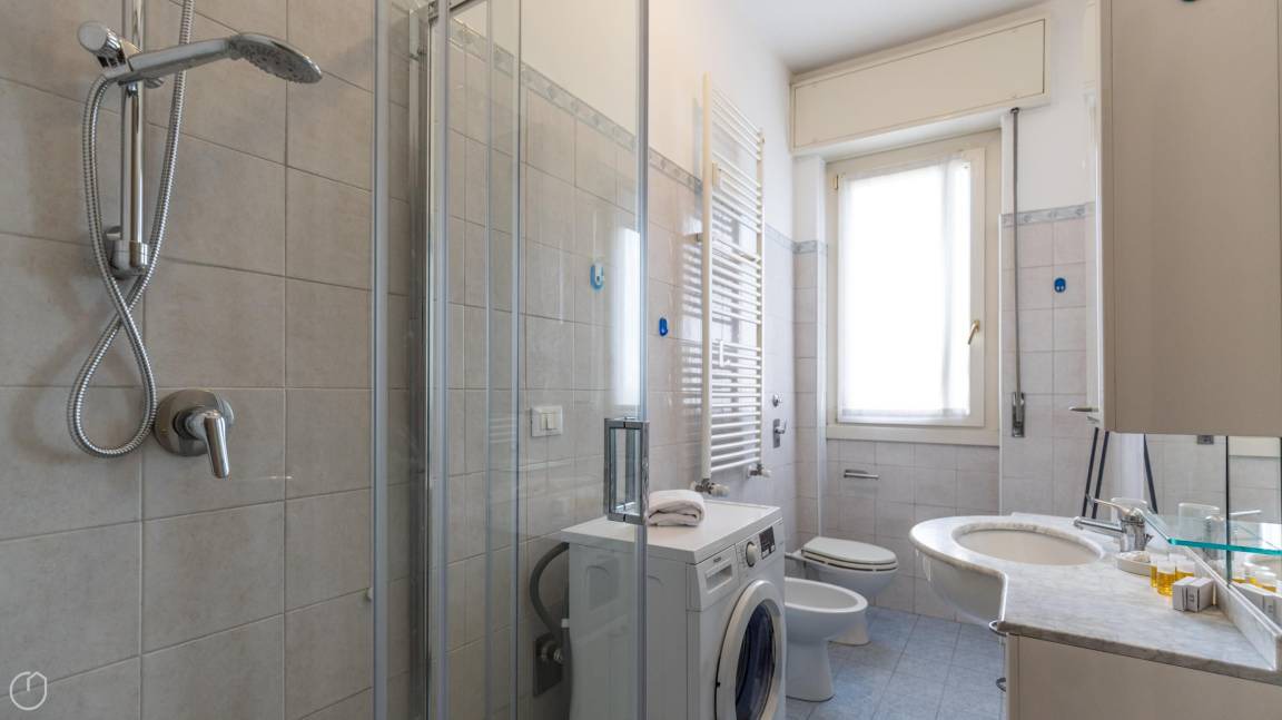 Photo of Bathroom in Monza