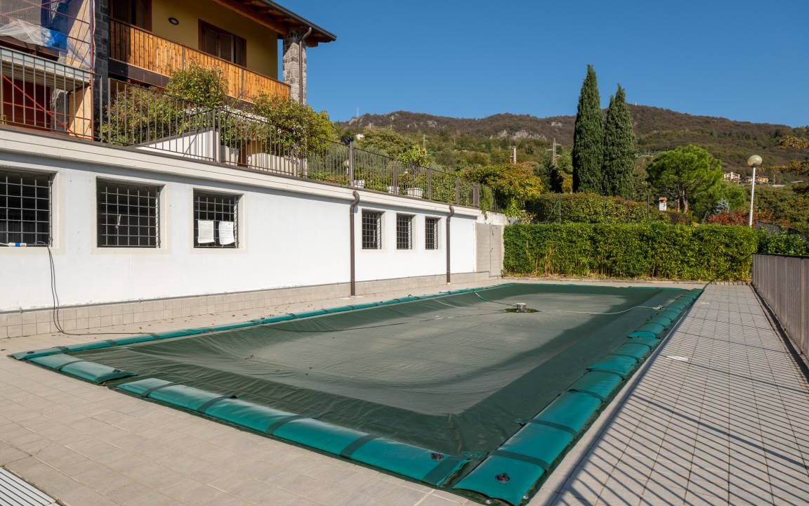 Photo of Others in Solto Collina
