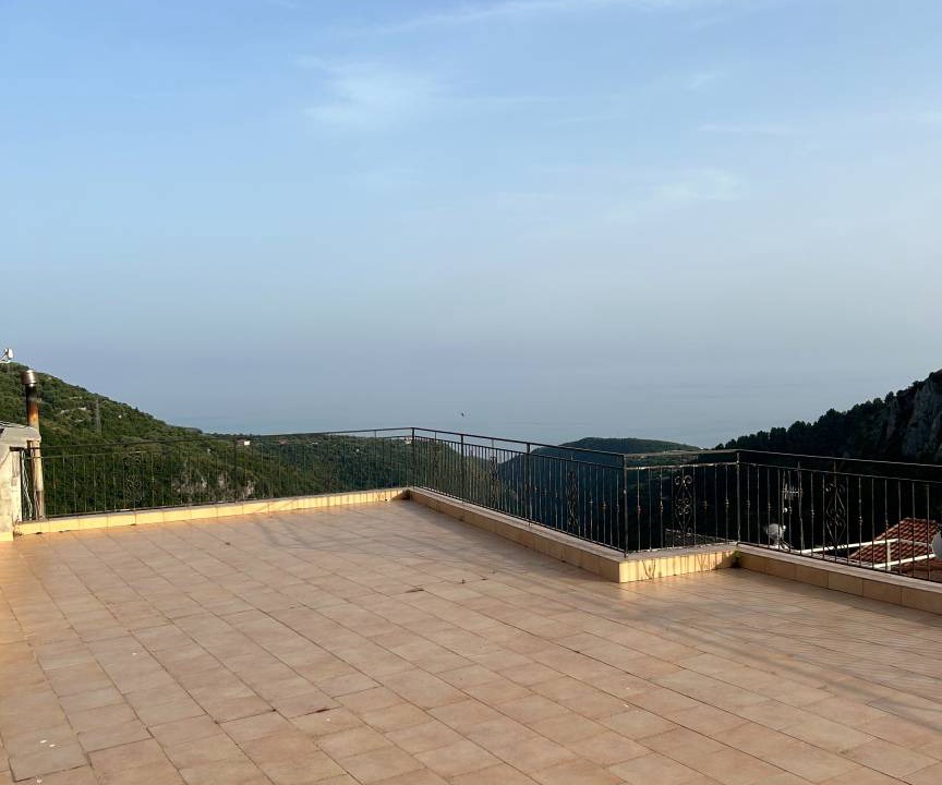 Photo of Others in Camerota