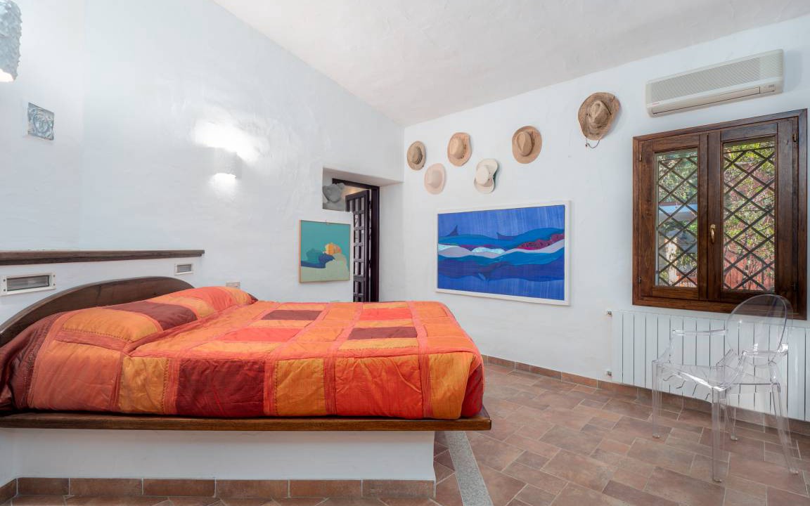 Photo of Bedroom in Tiriddo