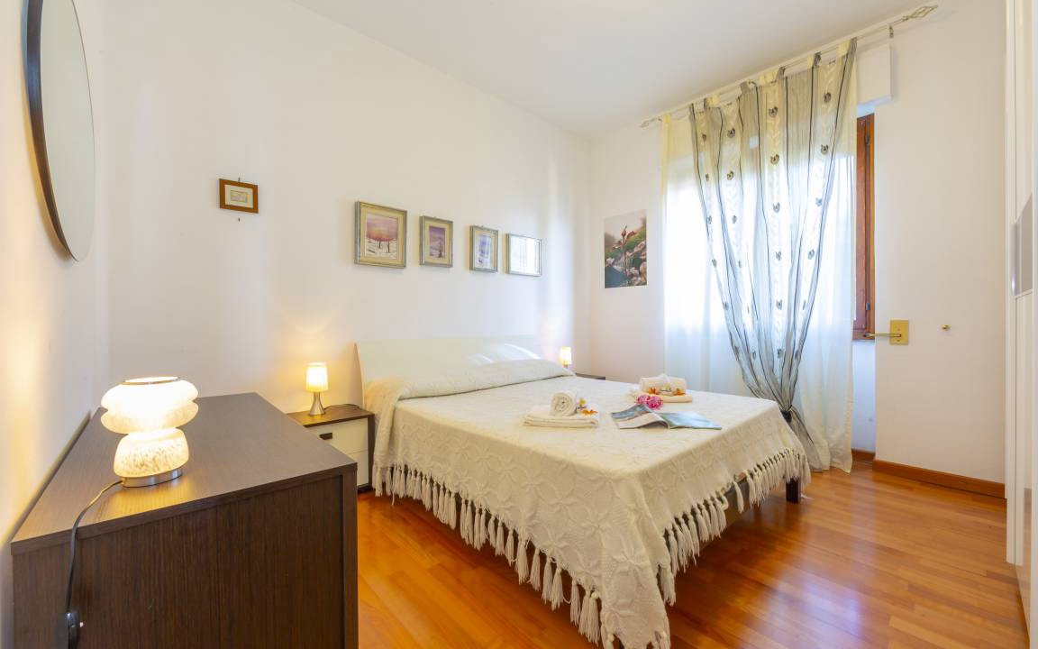Photo of Bedroom in Stresa
