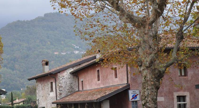 Photo of Others in Calolziocorte