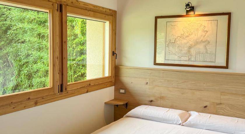 Photo of Bedroom in Miane
