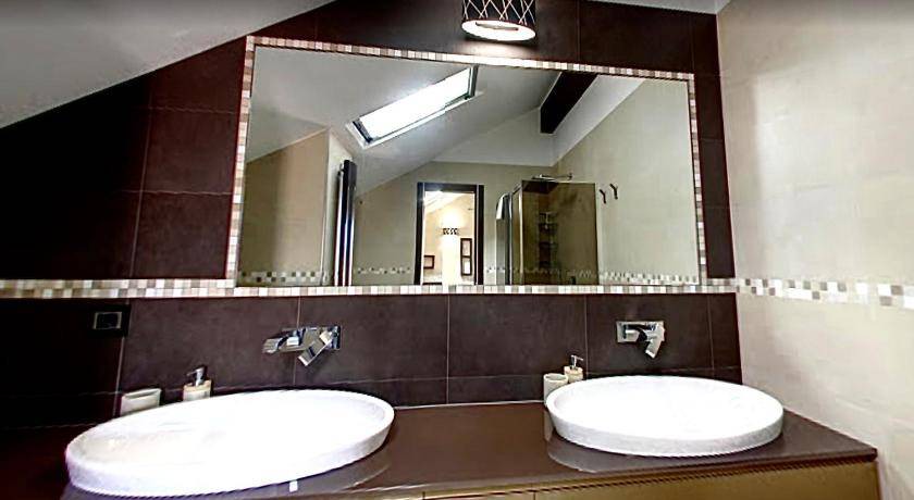 Photo of Bathroom in Rozzano